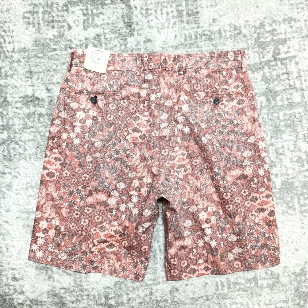 Charleston Khakis Men's Fish and Ferns  Burgundy green Size 36